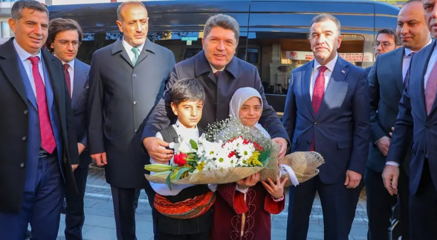 Bakan Tunç: Türkiye Yüzyılı'nı adaletin de yüzyılı yapma gayreti içerisindeyiz