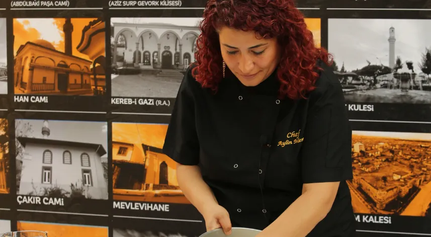 Çorum'un yemesi kadar yapması da zevkli olan lezzeti: Teltel tatlısı