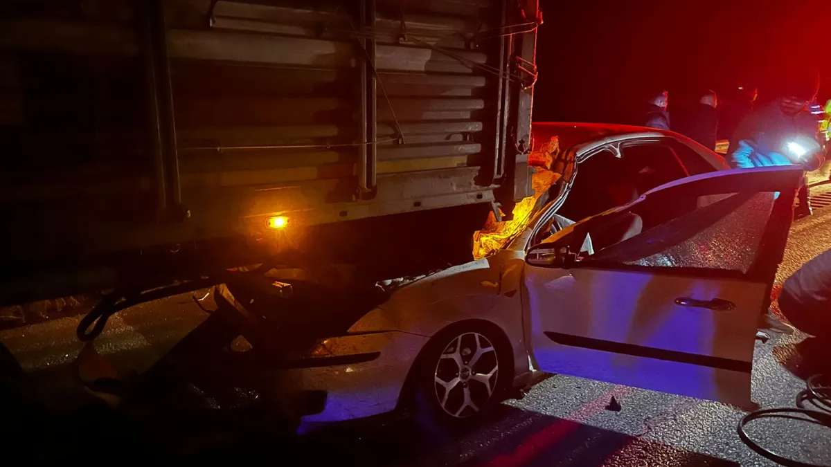 Çorum'da tırla çarpışan otomobilin sürücüsü öldü