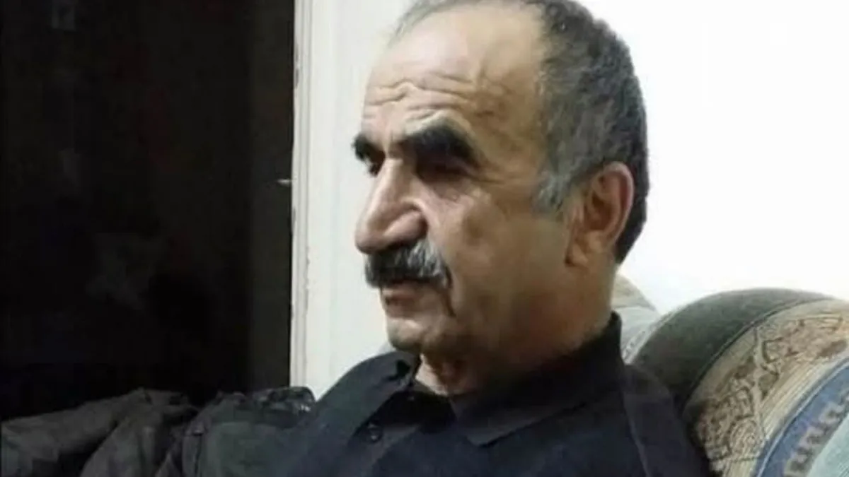 Hafif ticari araç ile otomobil çarpıştı; 1 ölü, 4 yaralı