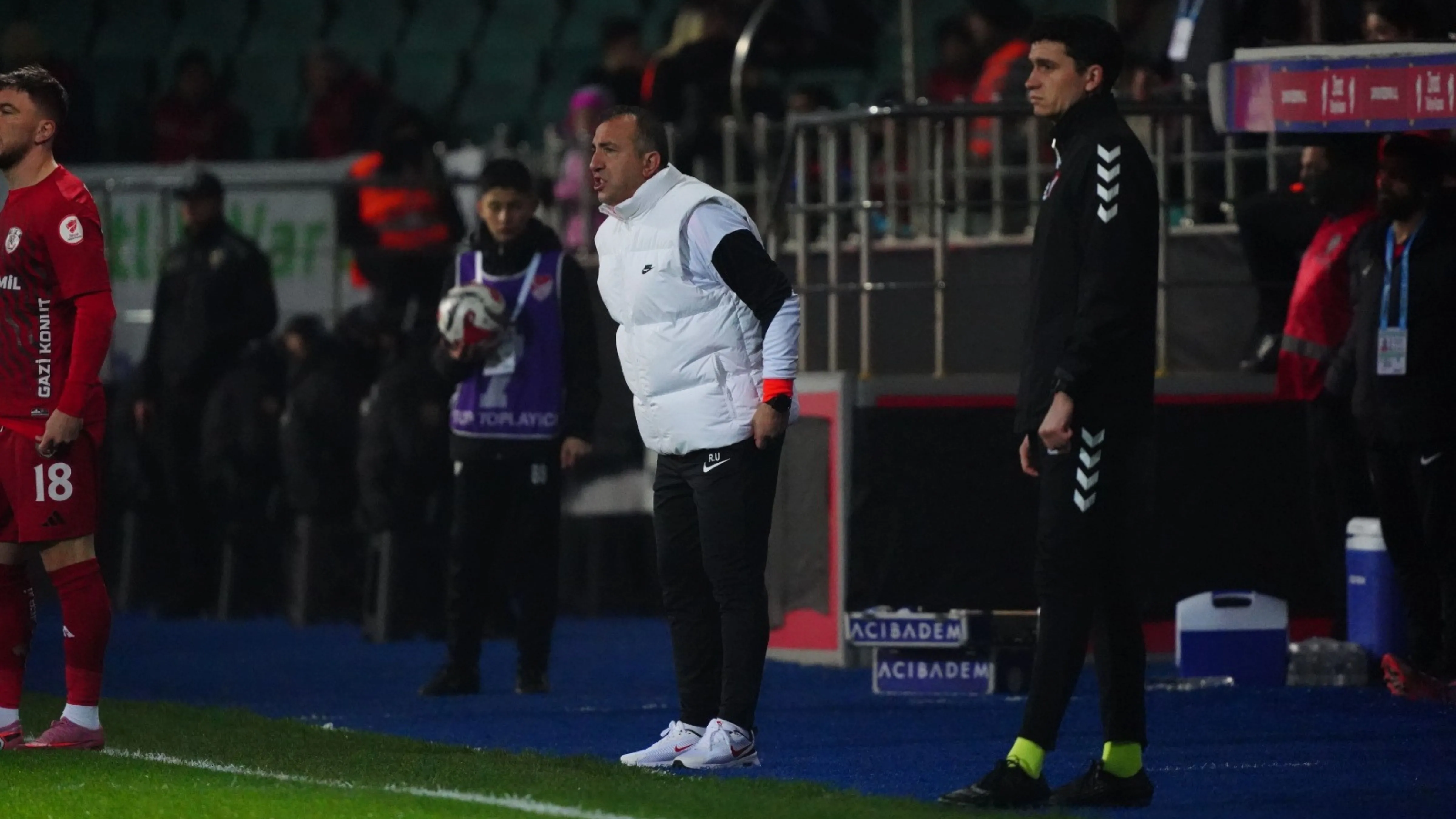 Uçar ile Atmaca uçuşta