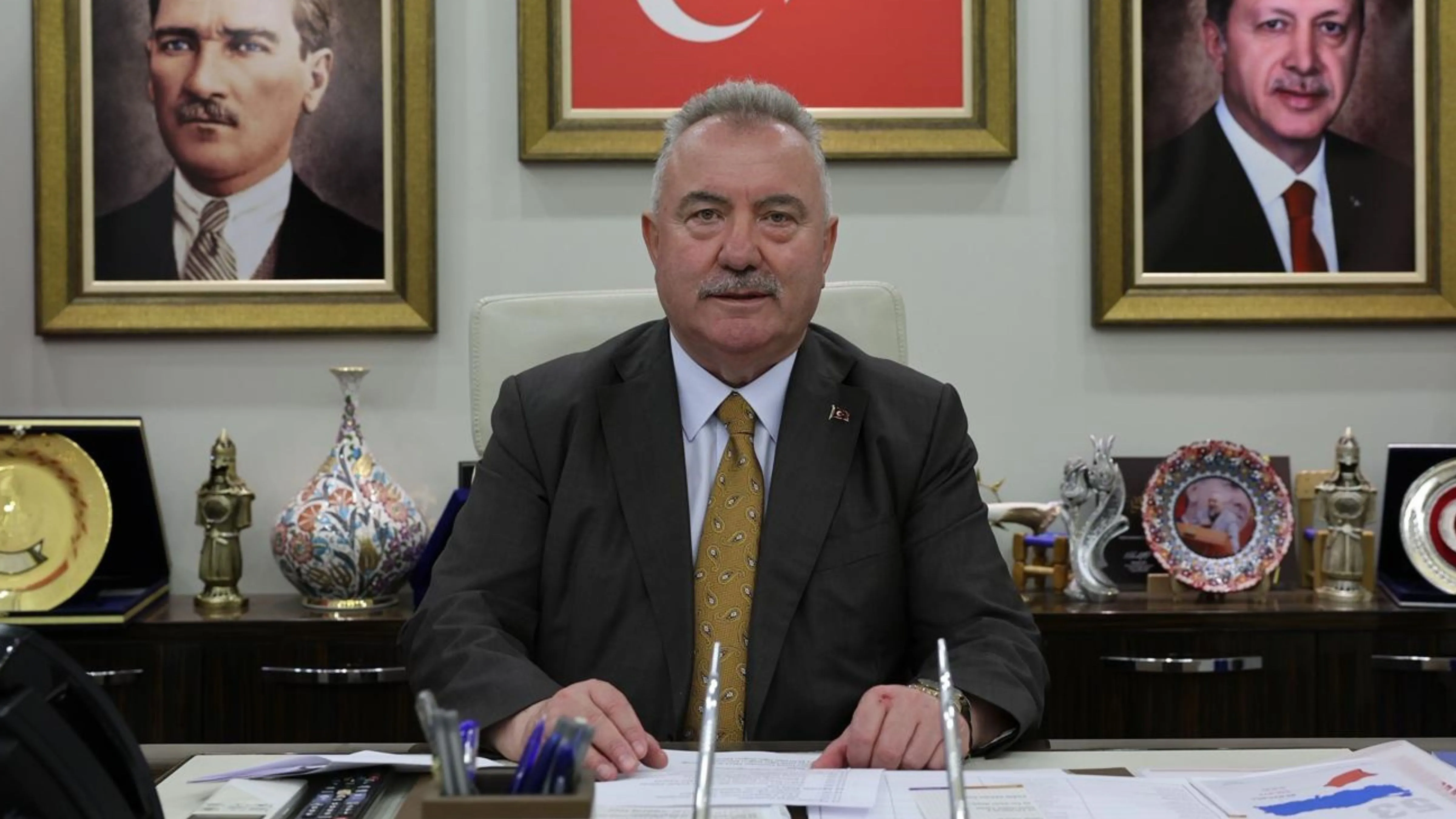 AK Parti Rize İl Başkanı Yılmaz Katmer'den Regaip Kandili Mesajı