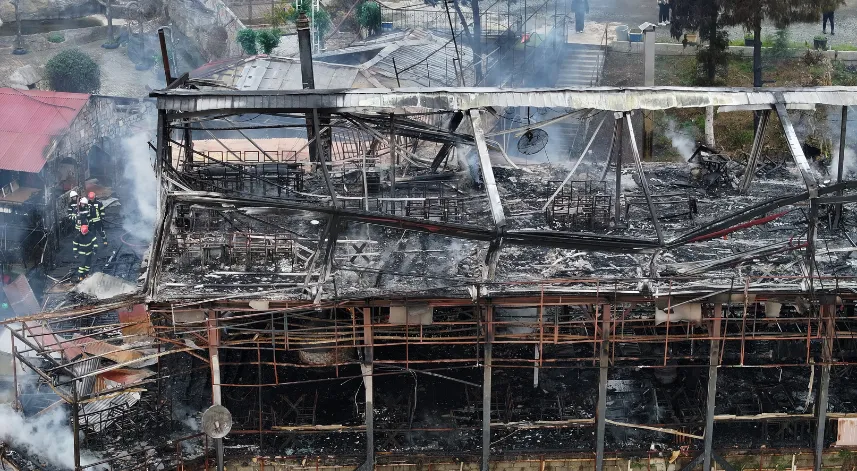 Trabzon'da Sera Gölü'ndeki restoranda çıkan yangın söndürüldü