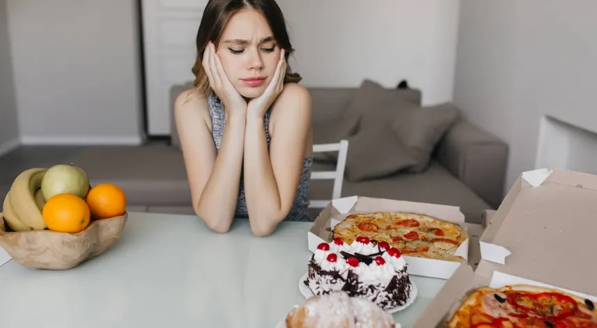 Yetersiz uyku ve işlenmiş gıdalar beyin sağlığını tehdit ediyor