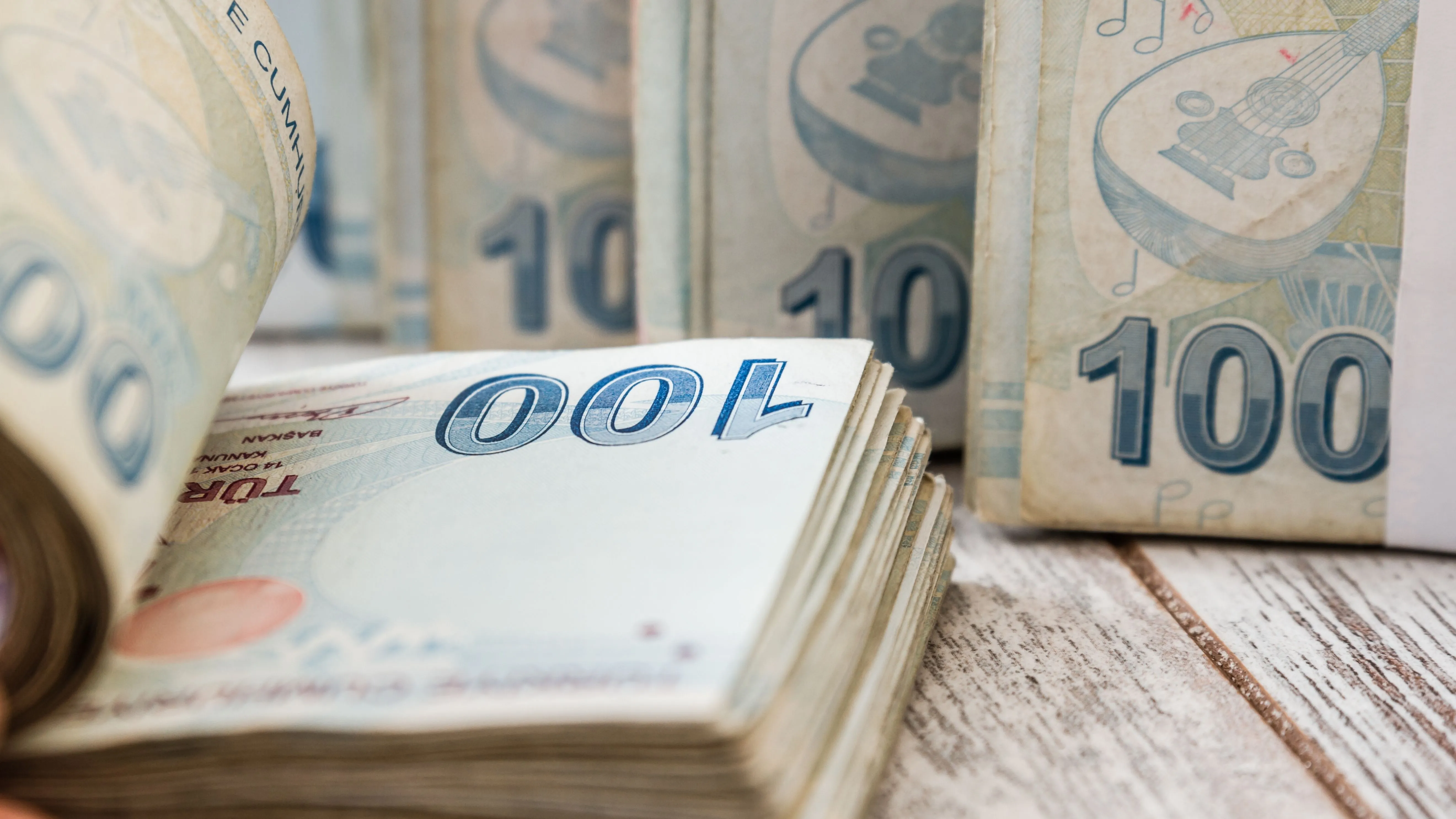 En düşük emekli maaşı için yeni rakam açıklandı