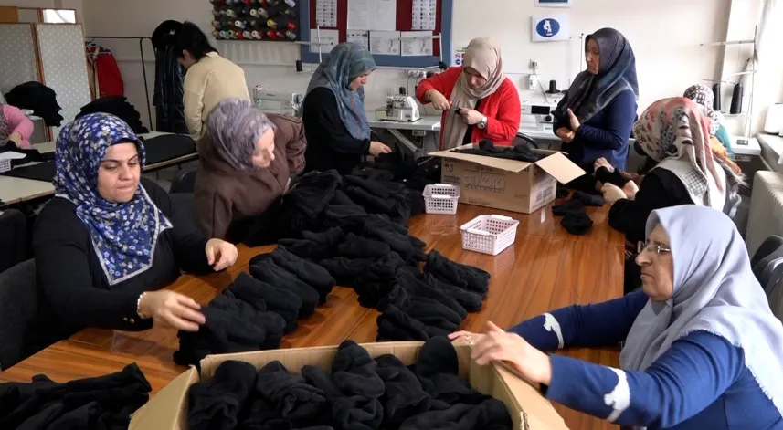 Samsun’da kursiyerlerden Gazze’ye kışlık destek