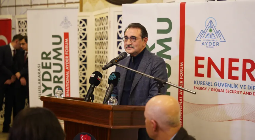 AK Parti’li Dönmez: Çayeli açıklarında petrol emareleri var