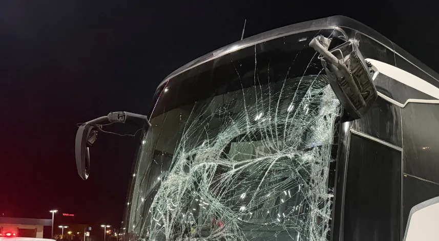 Trabzon'da terminalde otobüsün çarptığı çocuk yaralandı