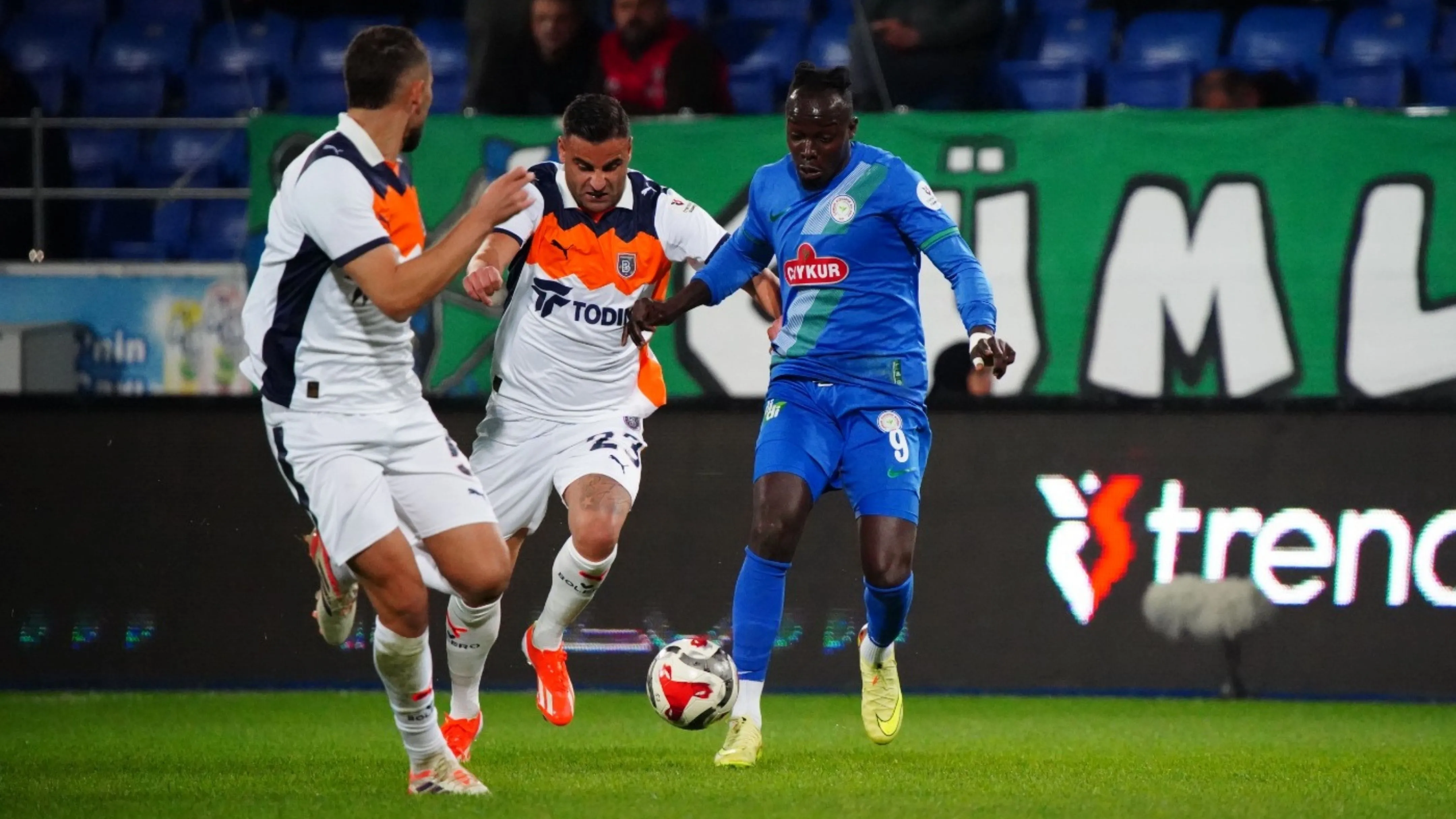 Çaykur Rizespor, 22. kez RAMS Başakşehir karşısında