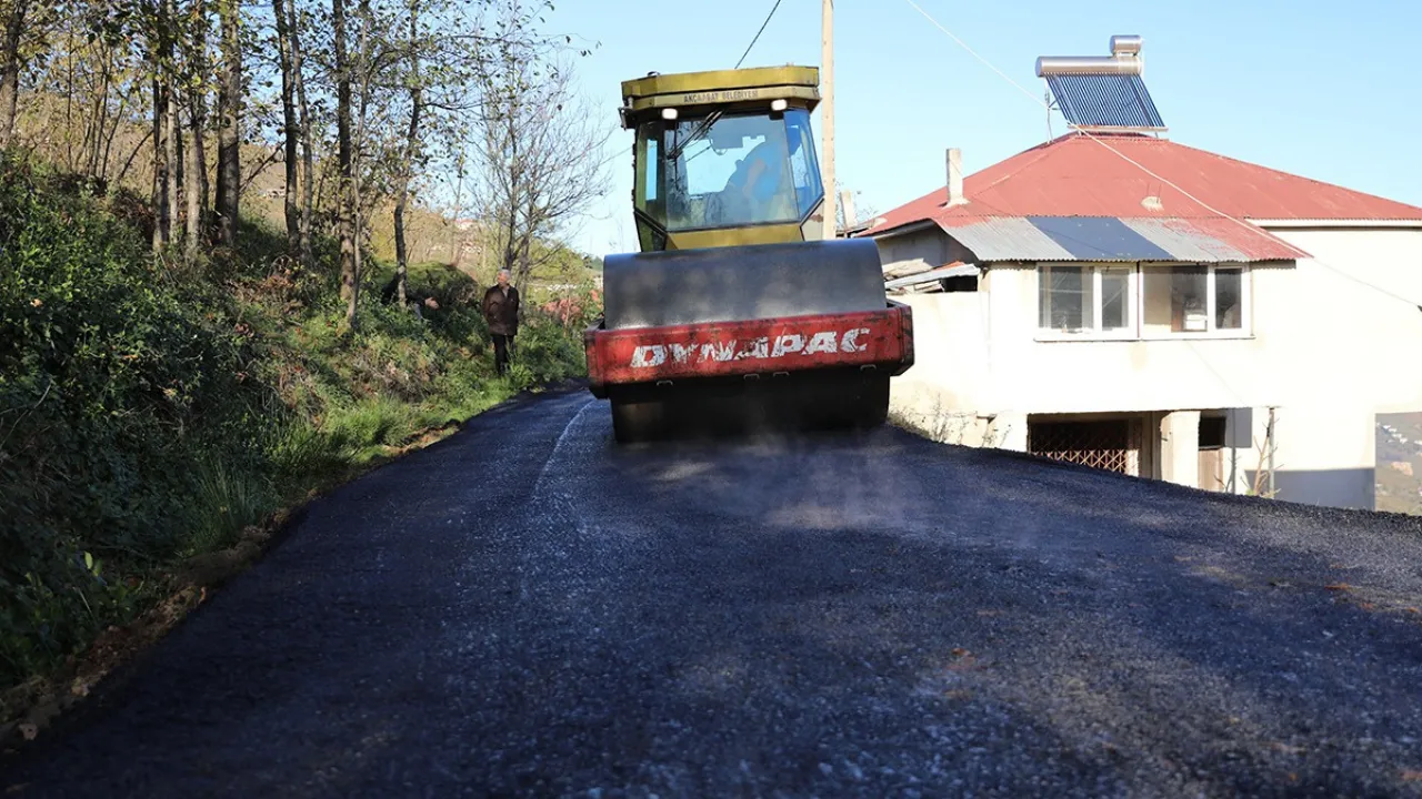 Başkan Ekim: Kalıcı çözümler üretmeye gayret ediyoruz