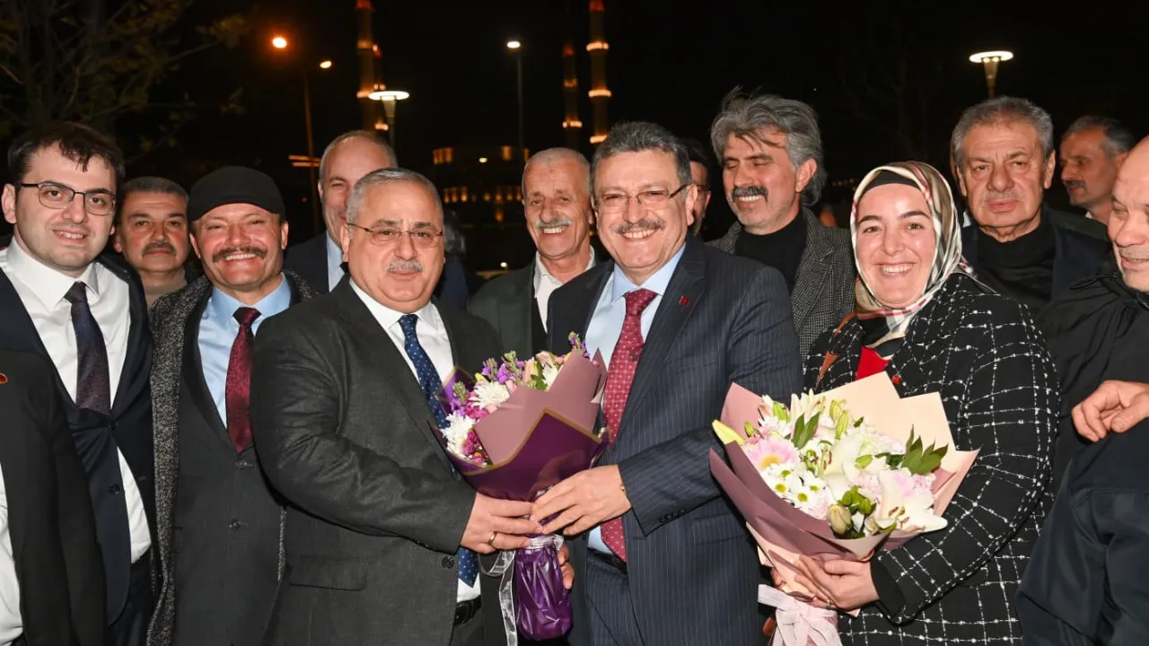 Başkan Genç: Siyasi ayrım yapmadan hizmet edeceğiz