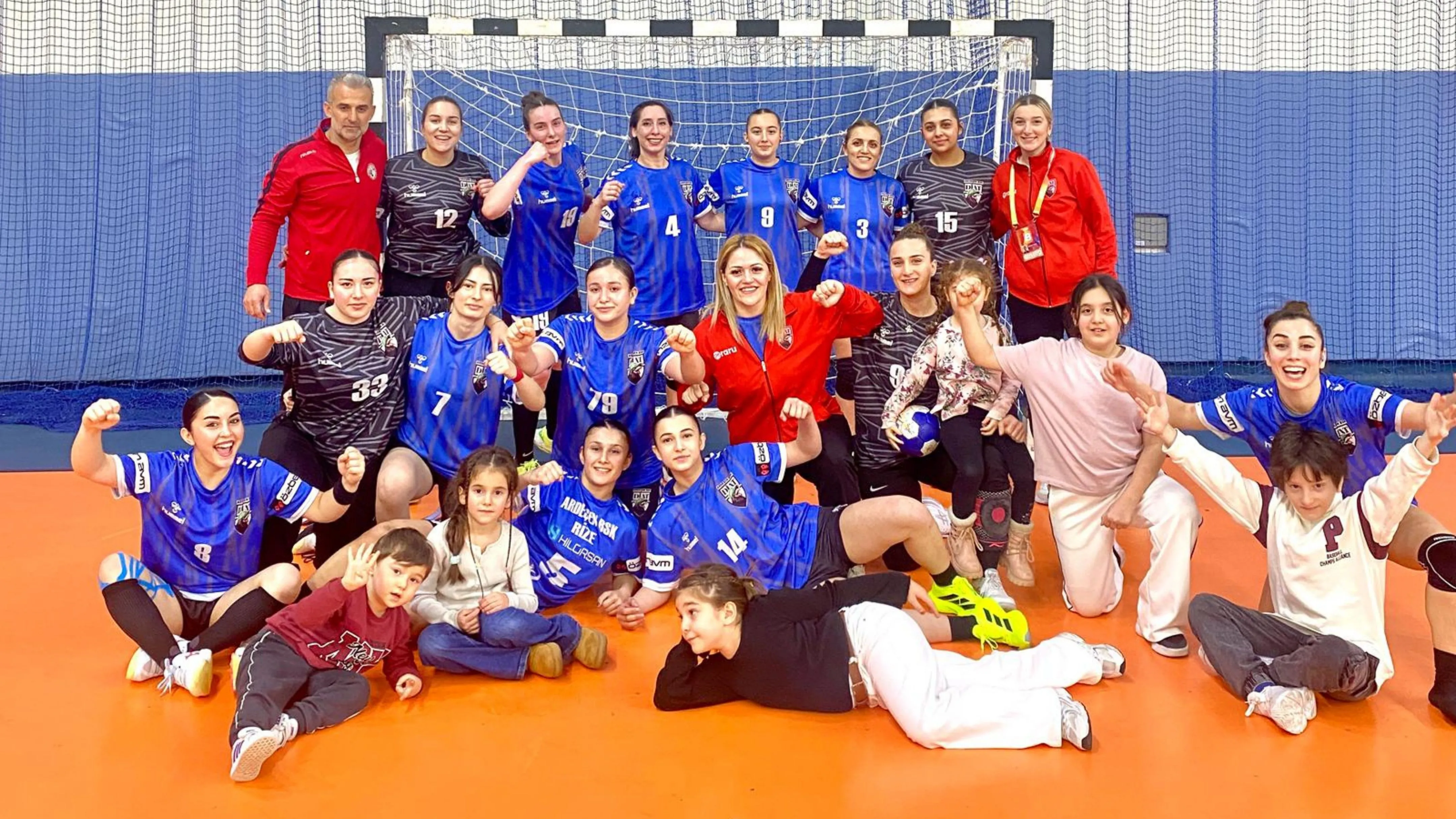 Ardeşen Belediyespor play-off biletini kaptı