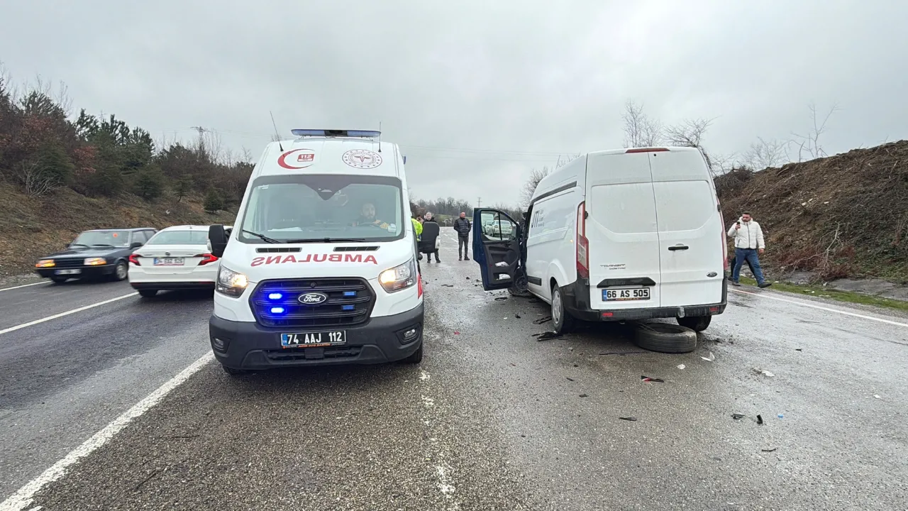 Polis memuru, emekliliğine 4 gün kala kazada hayatını kaybetti