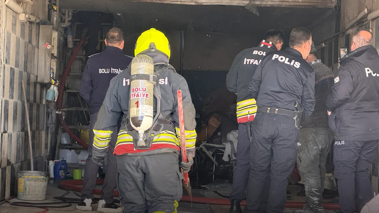 Bolu'da oto yıkama dükkanında çıkan yangın söndürüldü