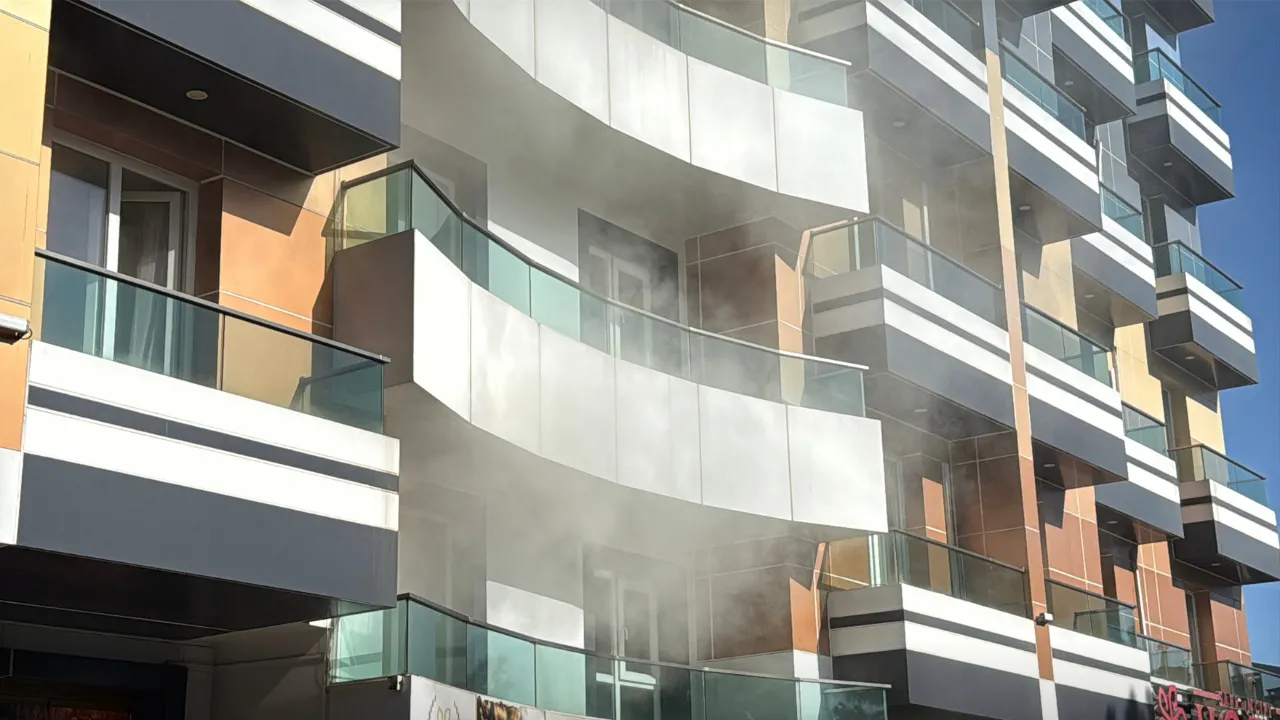 Karabük'te otel yangını; 1 kişi dumandan etkilendi