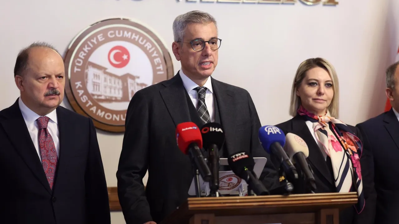 Bakan Memişoğlu: Türkiye, sağlık teknolojisini üreten bir ülke olma yolunda