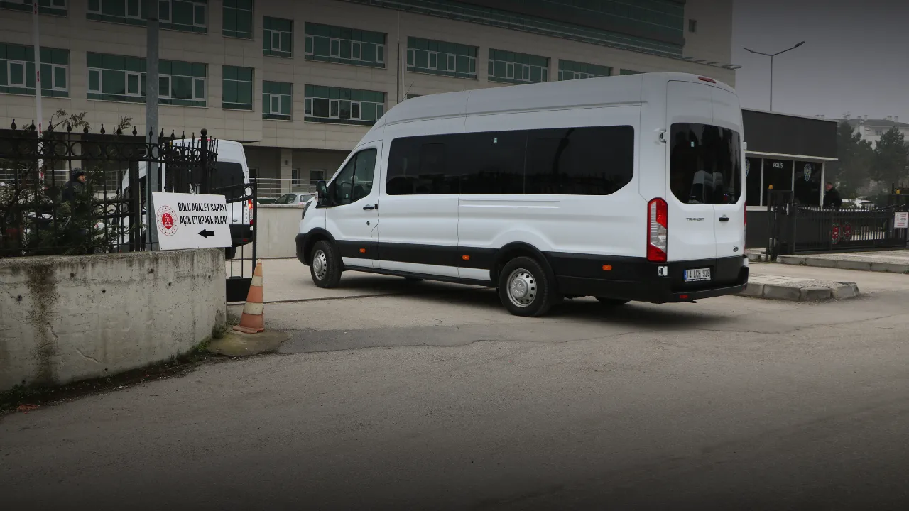 'İrtikap' soruşturmasında gözaltına alınan Tanju Özcan adliyeye sevk edildi