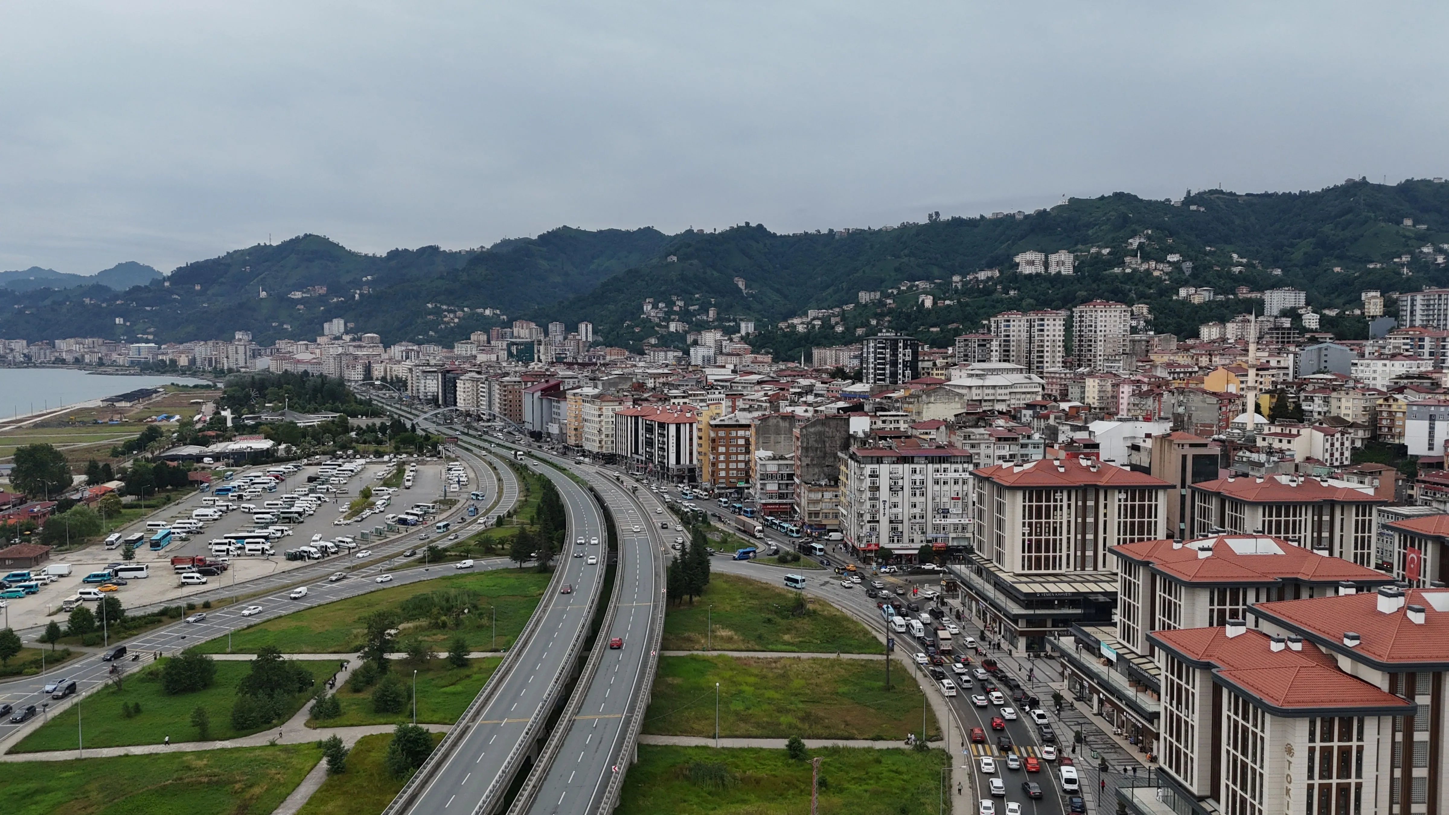 Rize’de yeni yatırımlar: Toplam yol uzunluğu 535,3 km’ye ulaştı