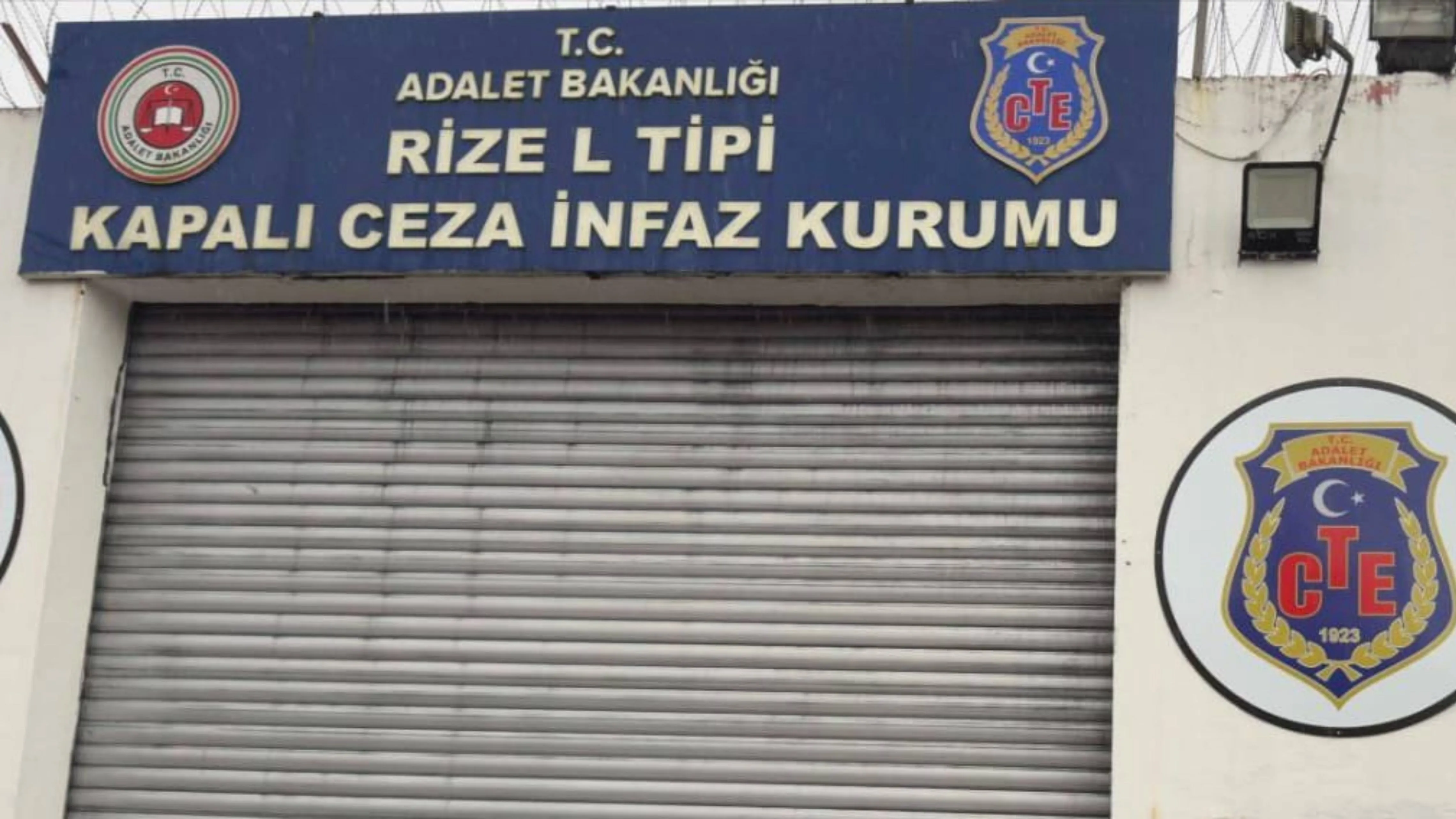 Rize'de yakalanan firari hükümlü cezaevine teslim edildi