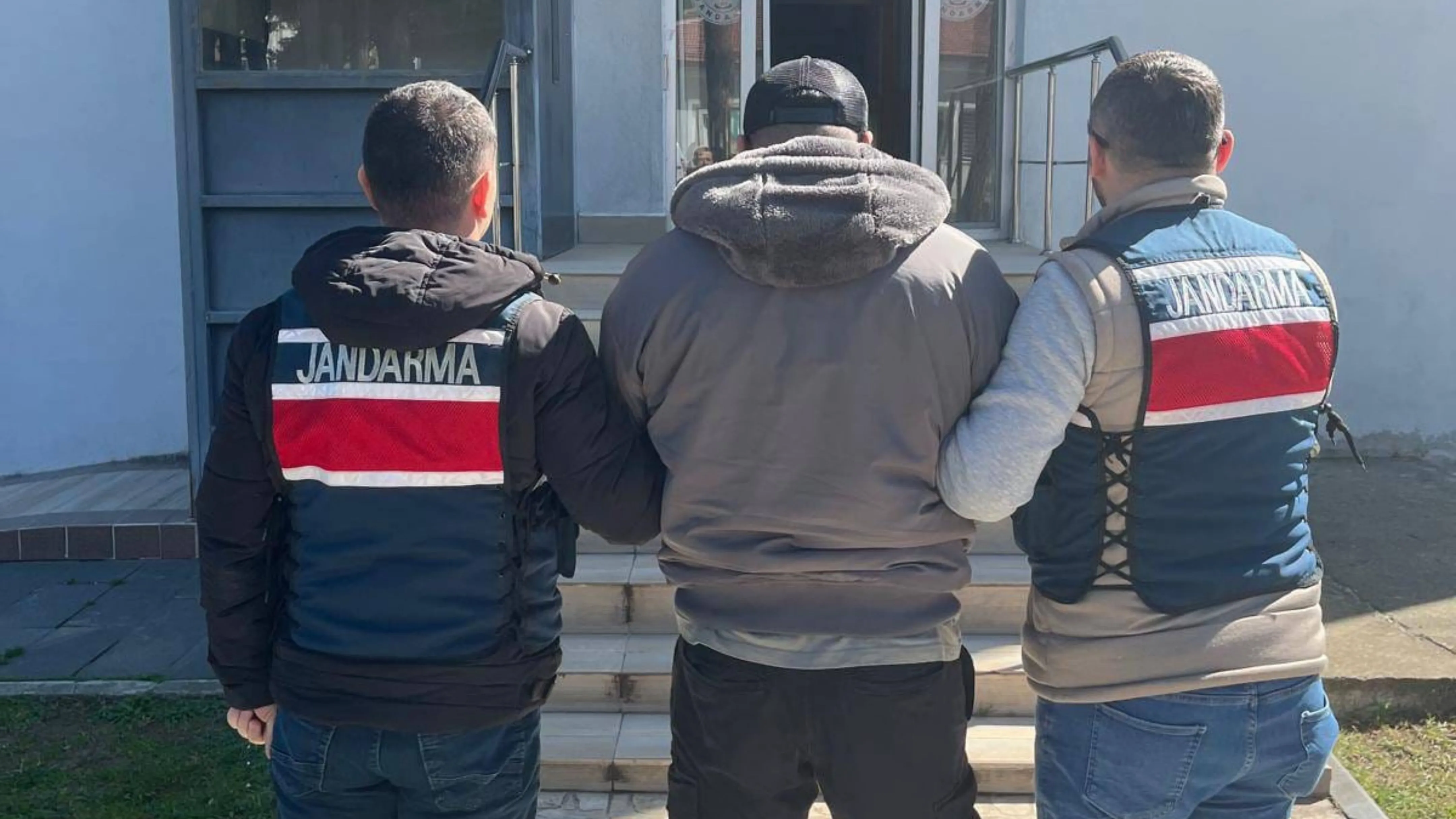 Samsun'da 8 yıl 9 ay hapis cezası bulunan hükümlü yakalandı