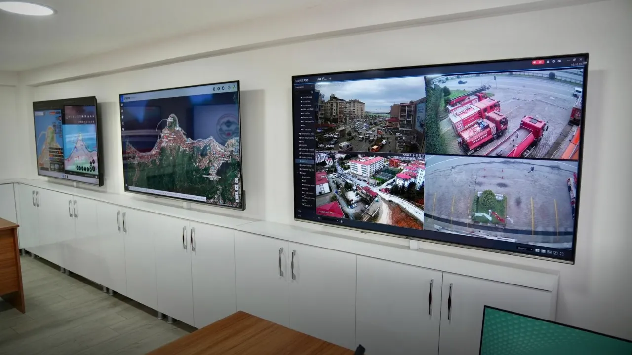 Giresun Belediye Başkanı Köse, Afet İşleri ve Risk Yönetimi Müdürlüğü'nü ziyaret etti