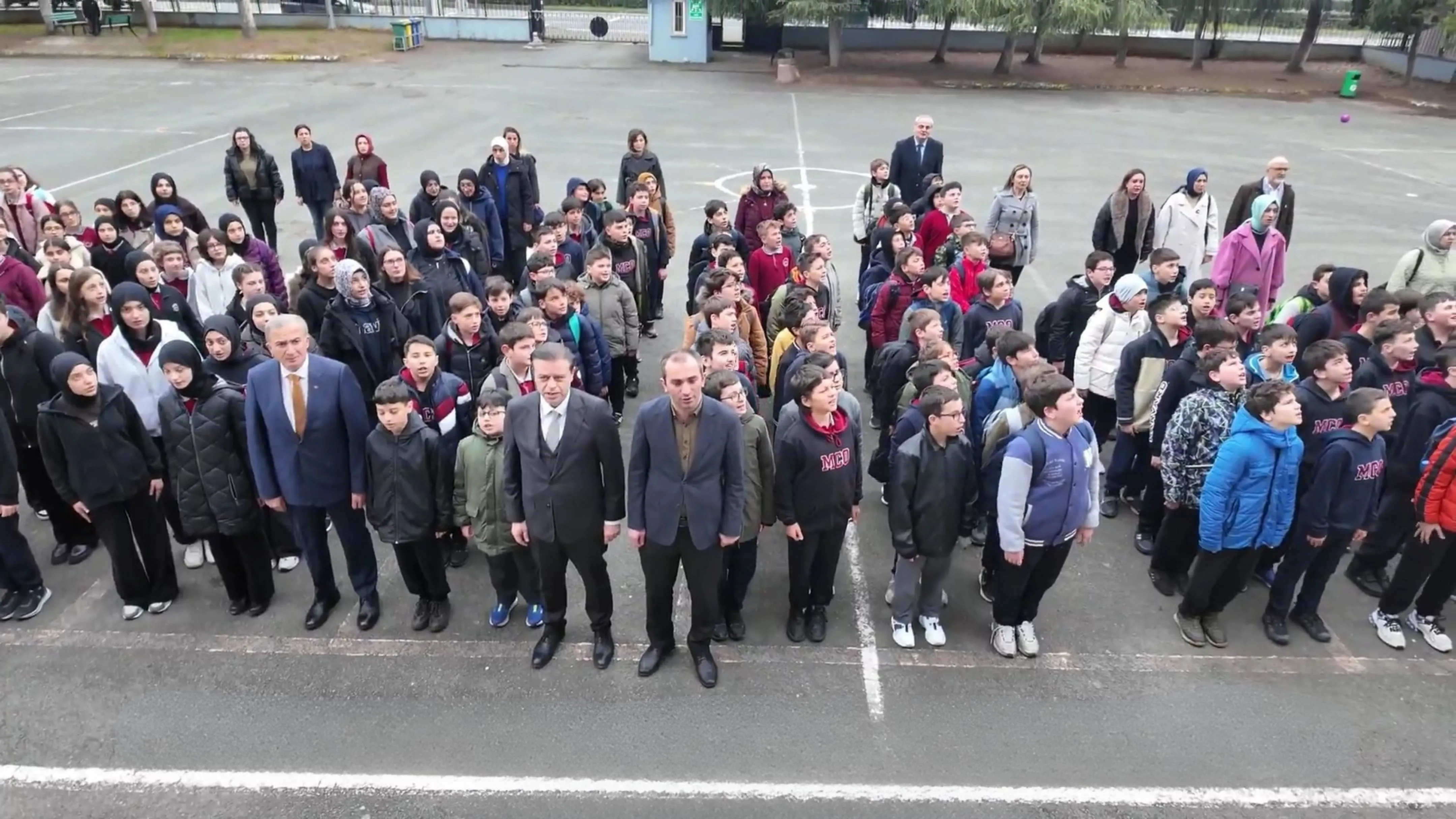 Rize'de ikinci ara tatil sonrası yeniden ders zili çaldı