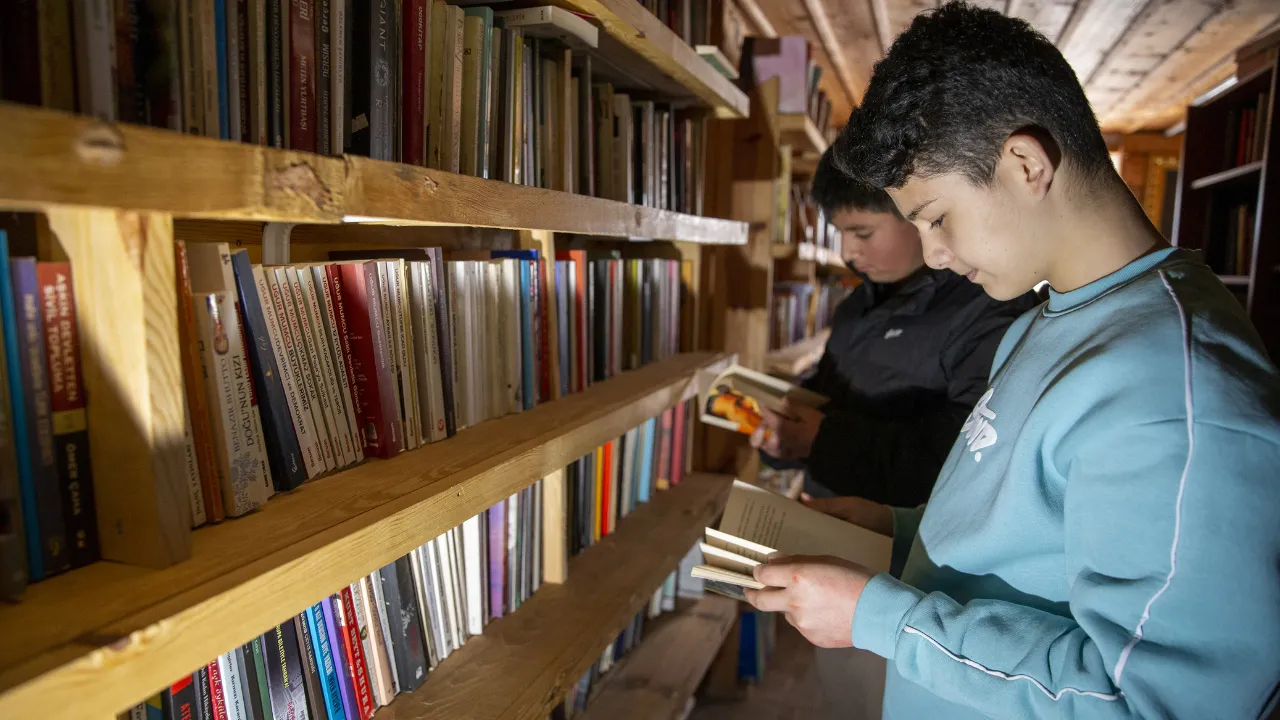 150 yıllık konakta açılan kütüphane, tarihin gölgesinde öğrencileri ağırlıyor