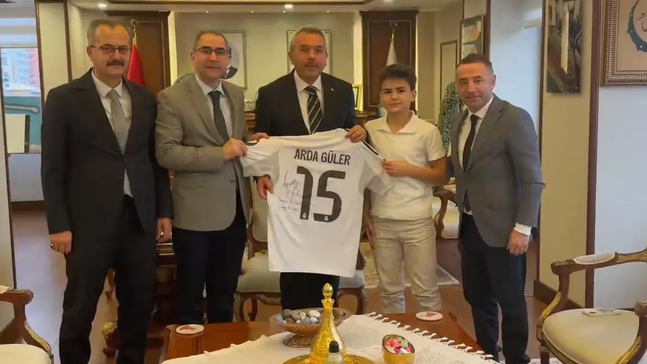 Rizeli Safa İmzalı Arda Güler Formasına Kavuştu