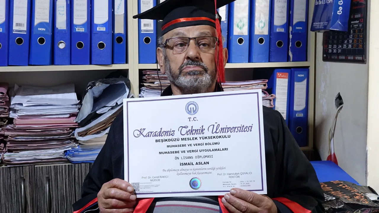 77 yaşındaki arzuhalcinin üniversite azmi