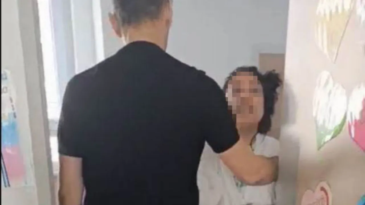 Veliden ders sırasında öğretmene tehdit ve hakaret