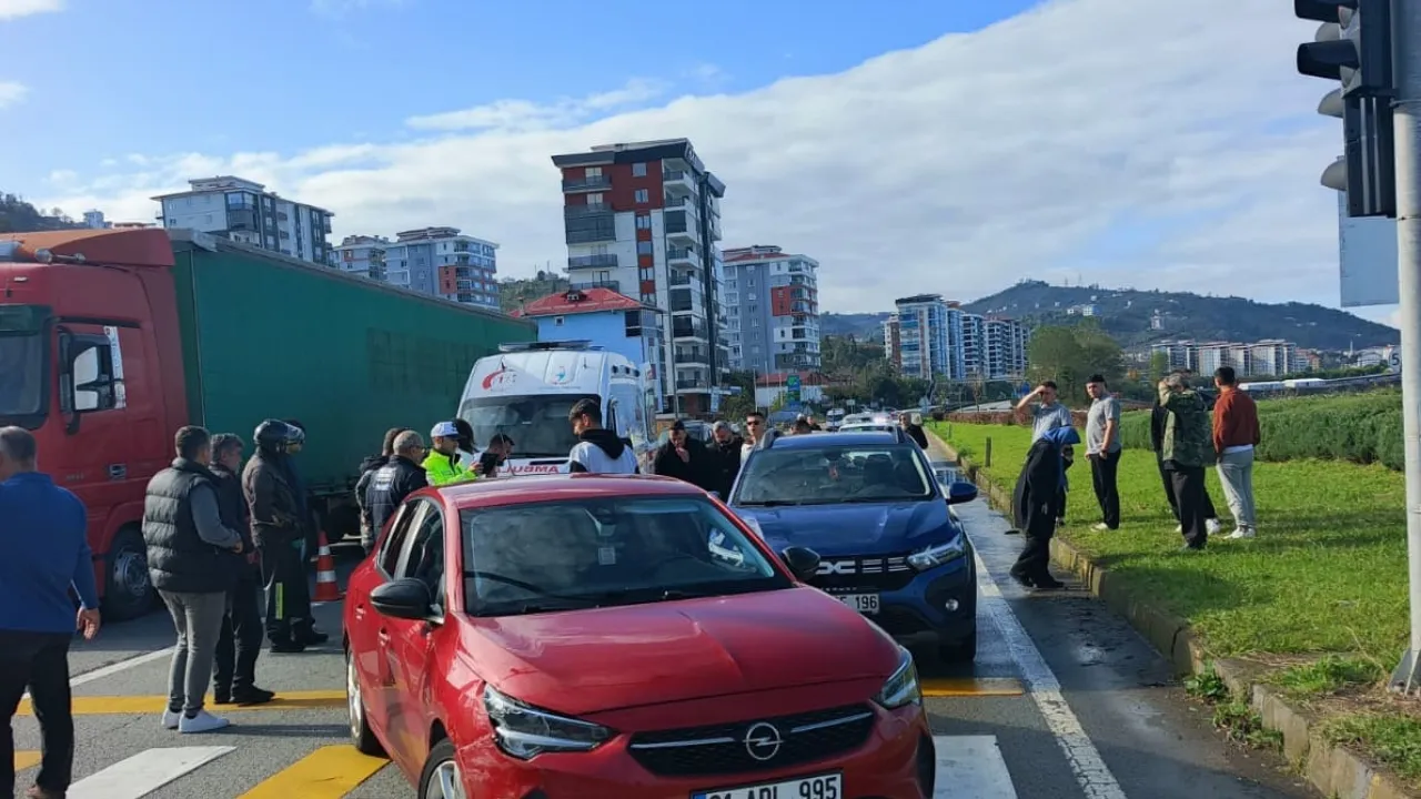 Trafikteki kavgada ölen emekli öğretmenin davasında aileyi, mezun ettiği öğrencisi savundu